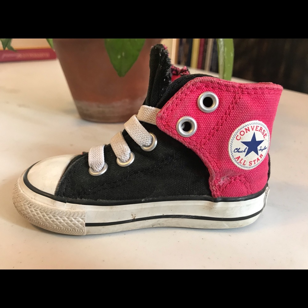 Converse high tops hot pink and black size 5 toddler